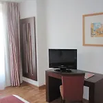 B&B Hotel Vigo 3*