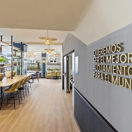 B&B Hotel Vigo Отель 3*