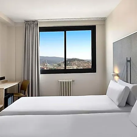 Hotel B&B Hotel Vigo 3*