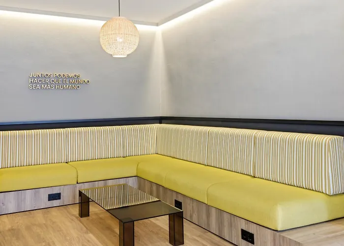 B&B Hotel Vigo Виго