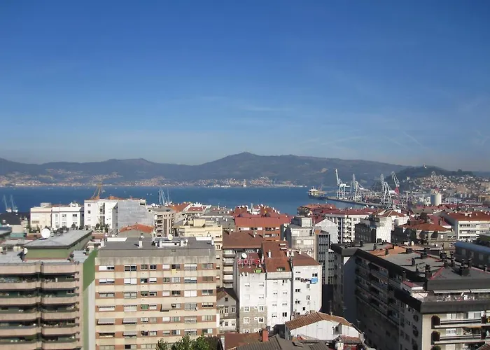 B&B Hotel Vigo Отель